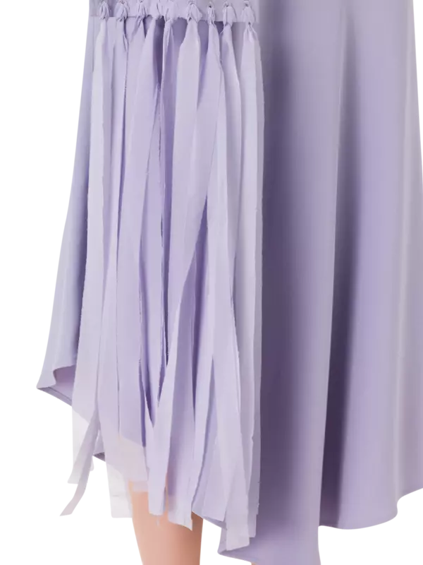 تنورة كادي متوسطة الطول بحزام مزين بشراشيب