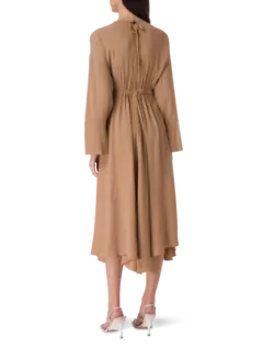 فستان كريب دي شاين متوسط الطول بأكمام طويلة ورقبة دائرية