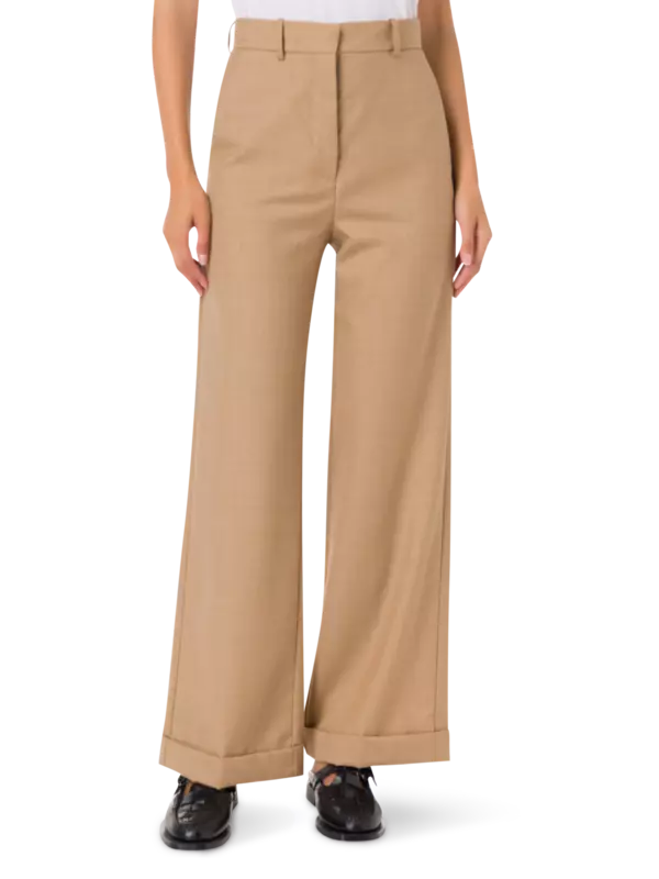 بنطال من الصوف بقصة رجالية