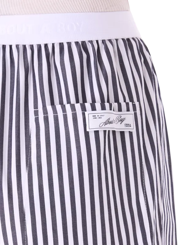 /original/P5SJ25_ERCA_RIGBLRIGAR_5.png_convert-600x800