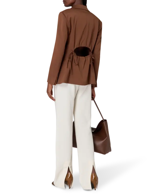 /original/P5WH15_ERCA_noce mosca_2.png_convert-600x800