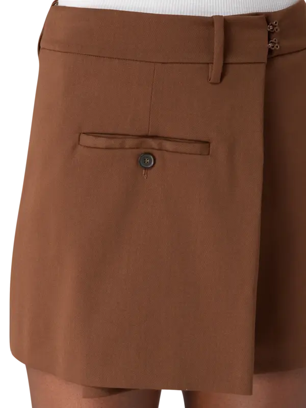 /original/P5WH16_ERCA_noce mosca_4.png_convert-600x800