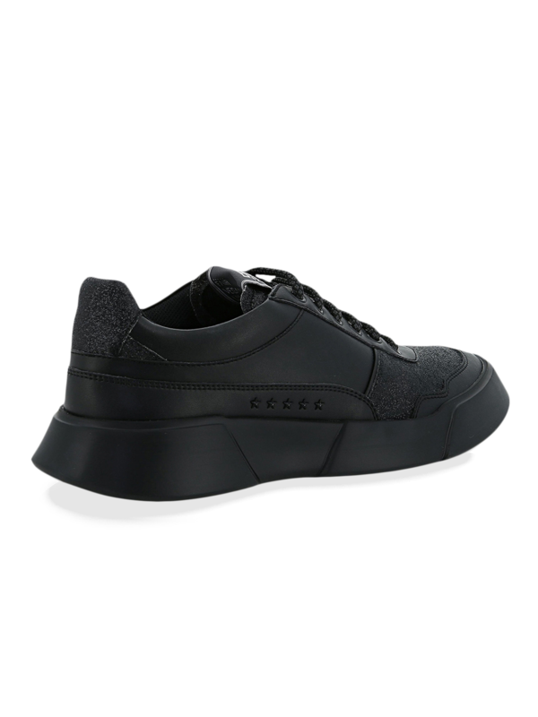 Low-Top Monochrome Sneakers with Chunky Rubber Soles