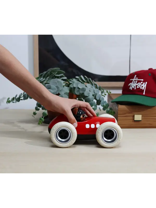 /original/PF-EG10_PLFR_Red_2.png_convert-600x800