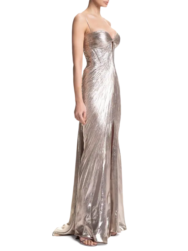 /original/PF006372_MALH_GoldnHour_2.png_convert-600x800