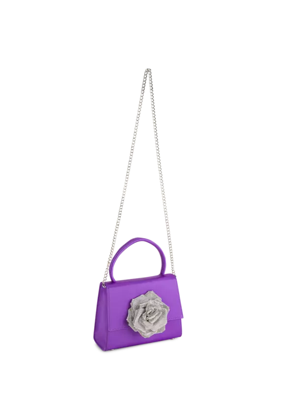 حقيبة صغيرة من الساتان مزينة بوردة كريستالية