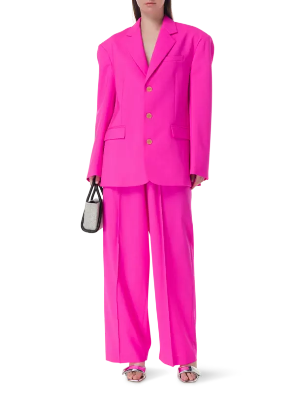 بنطال مصنوع من الصوف الخفيف