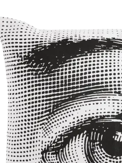 /original/PILLTV008_FORN_BlackWhite_3.png_convert-240x320