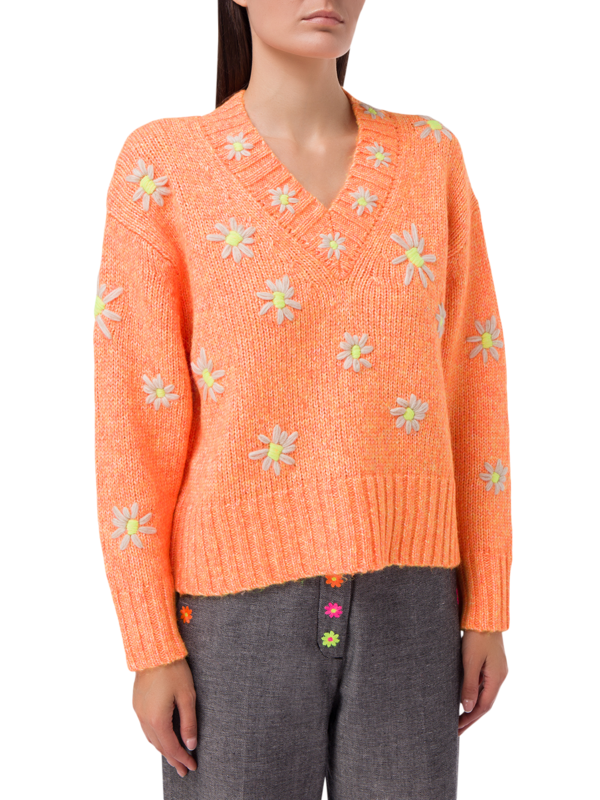 Floral Embroidery Jumper