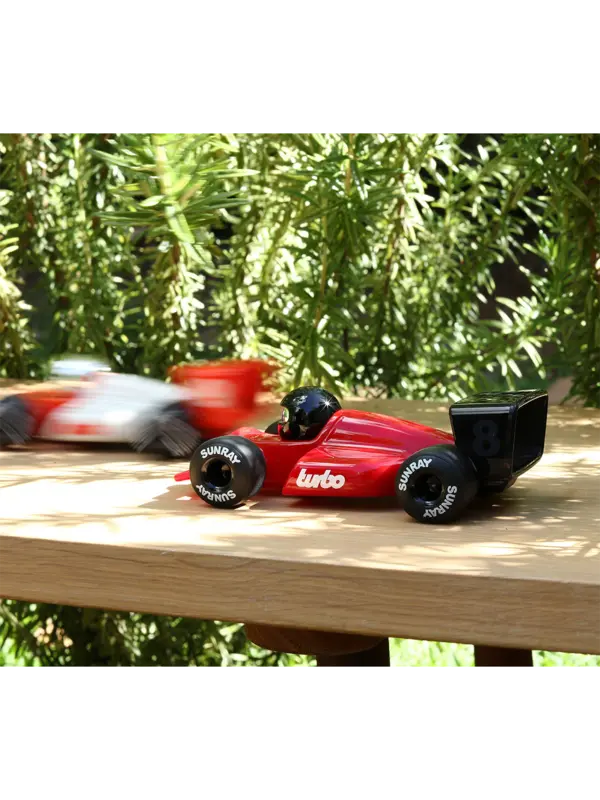 /original/PL-VT80_PLFR_Red_5.png_convert-600x800