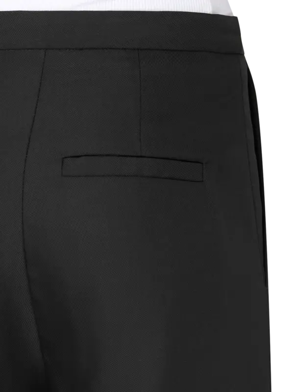 /original/PRATT_LOUL_Black_5.png_convert-600x800