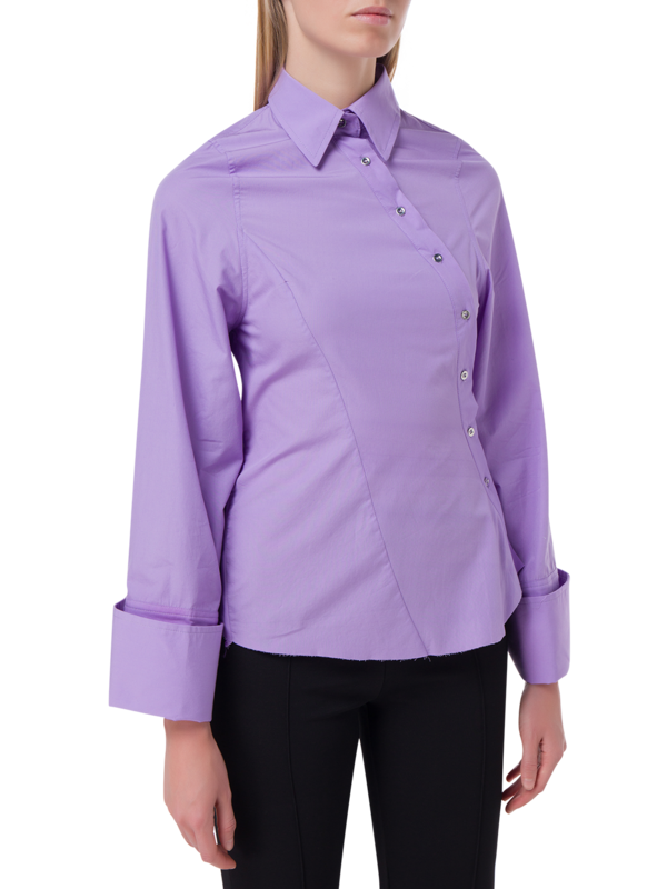 قميص بتصميم ملتف