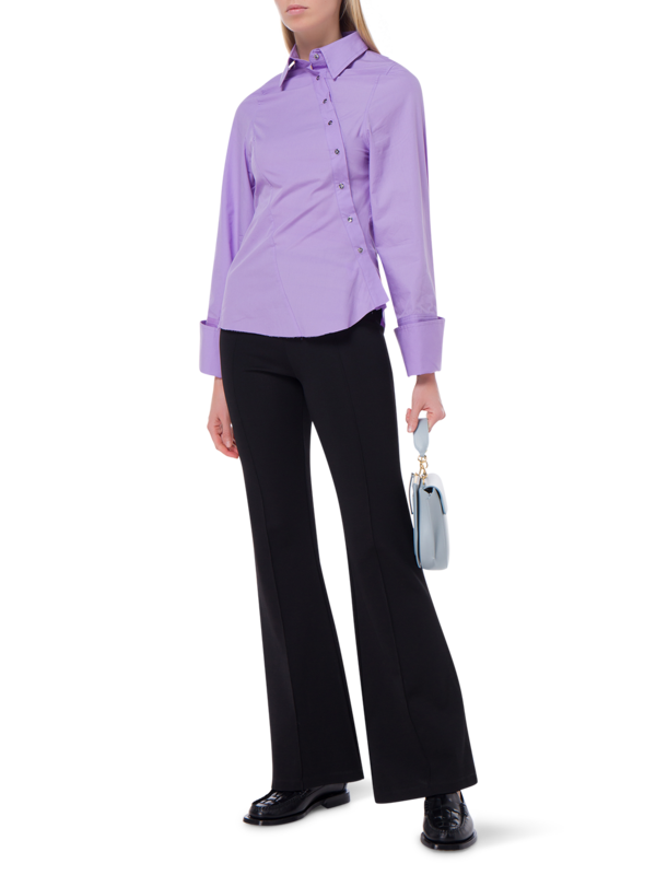 قميص بتصميم ملتف