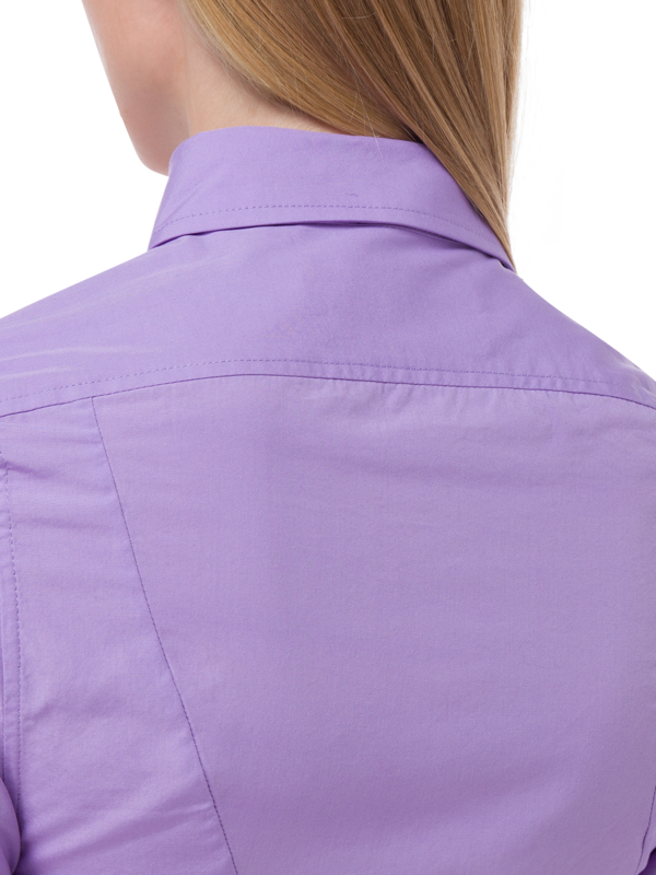 قميص بتصميم ملتف