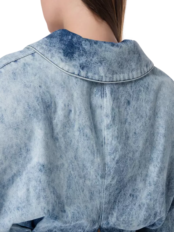 بليزر جينز بأكتاف كبيرة