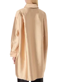 قميص كبير الحجم بأكمام طويلة