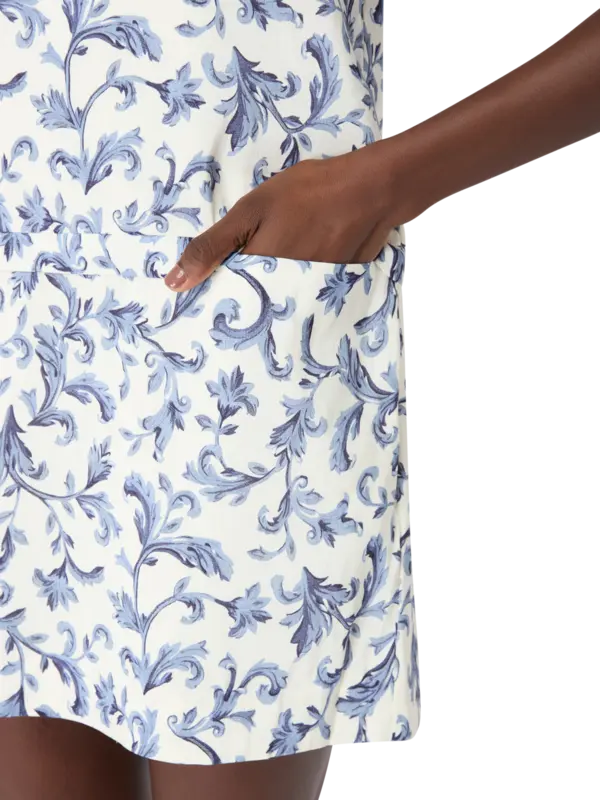 /original/PS1779-BLB_POSE_BluBaroqu_5.png_convert-600x800