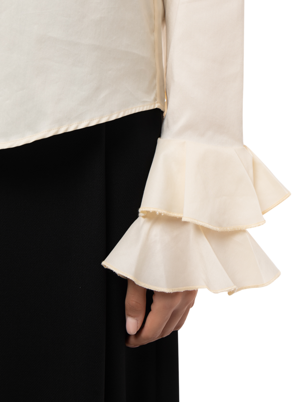 FLOURISH FLOUNCE CUFF SHIRT IN CREAM COTTON POPLIN