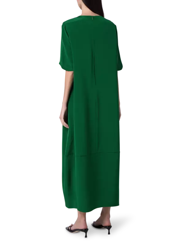 فستان بتصميم تيشيرت من الحرير من 4 طبقات