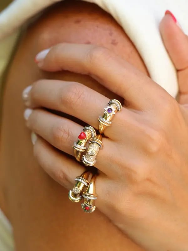 /original/R292FD_LATN_Yellowgold_2.png_convert-600x800