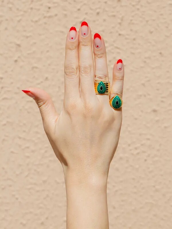 خاتم خنصر مرصع بالألماس من تشكيلة بوند ستريت | ذهب أصفر عيار 18 قيراط