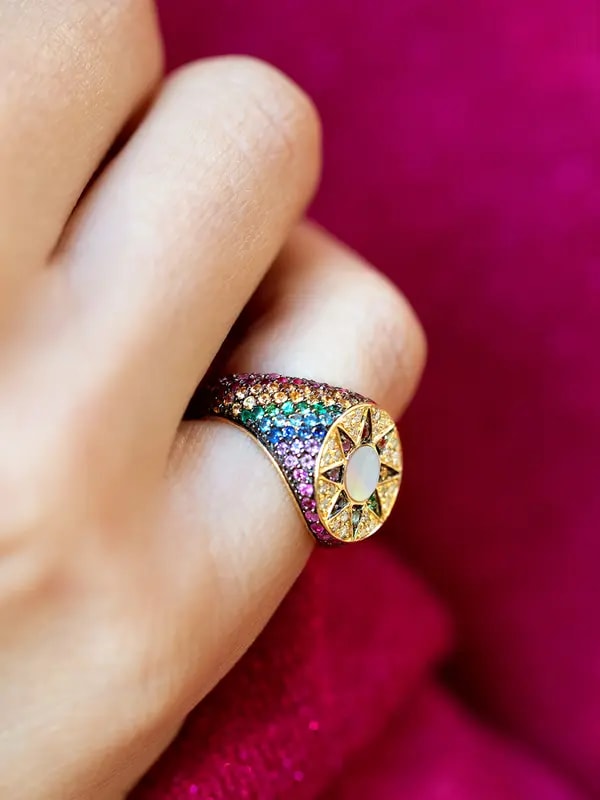 Ibiza Rainbow Ring With Mother Of Pearl | 18k Yellow Gold