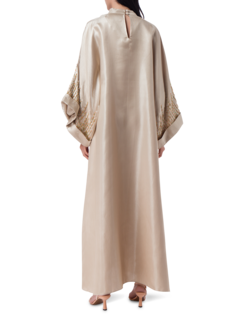 Stand collar caftans w/ embroidery on sleeve