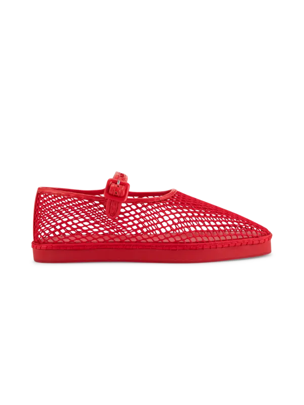 /original/RITA_LORA_Red_1.png_convert-600x800