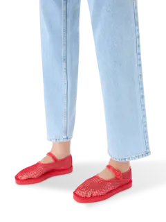 /original/RITA_LORA_Red_2.png_convert-240x320