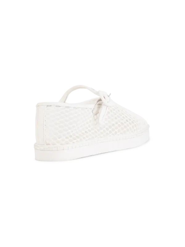 /original/RITA_LORA_White_4.png_convert-600x800