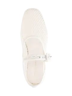 /original/RITA_LORA_White_5.png_convert-240x320