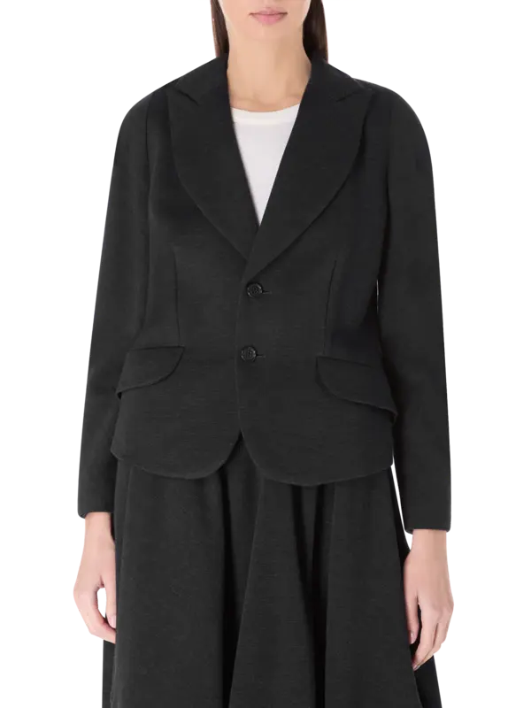 /original/RNJ0180512_CODE_Black_1.png_convert-600x800