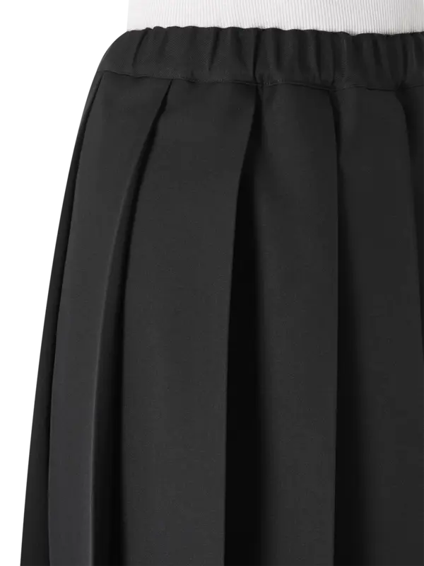 /original/RNS0080511_CODE_Black_4.png_convert-600x800