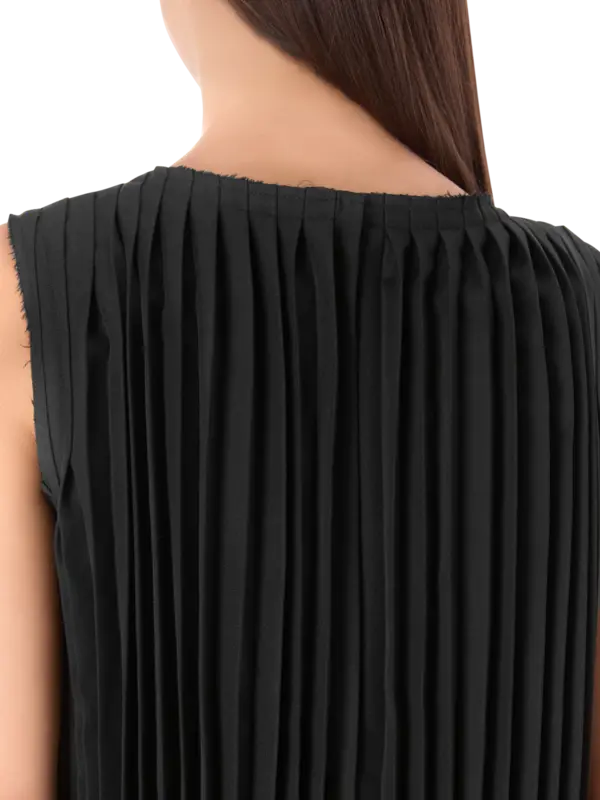 /original/ROA0010511_CODE_Black_5.png_convert-600x800