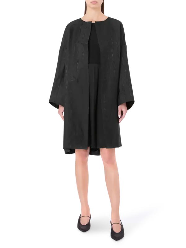 /original/ROC0010511_CODE_Black_1.png_convert-600x800