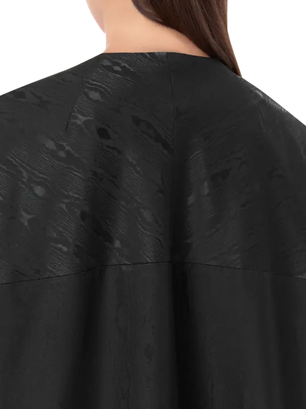 /original/ROC0010511_CODE_Black_6.png_convert-600x800