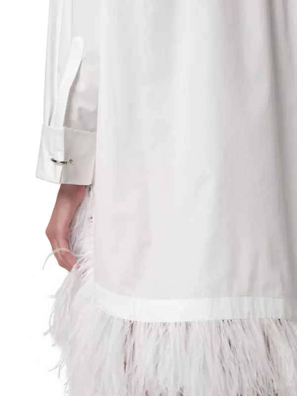 فستان بنمط قميص بحافة من الريش