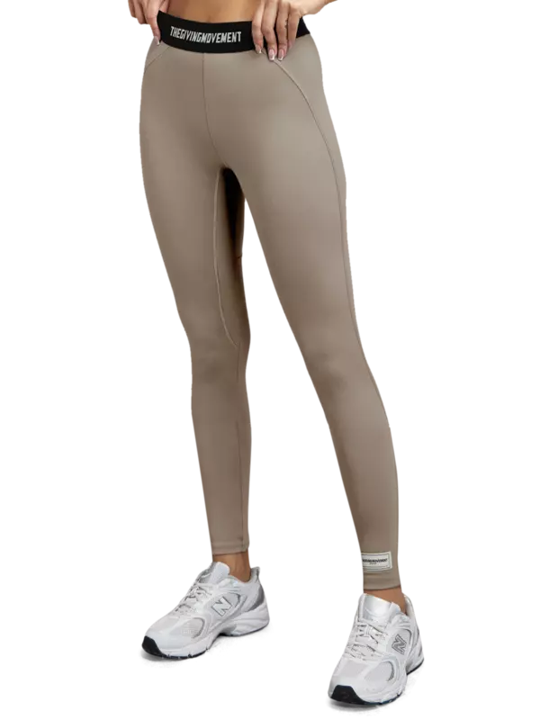 ليغينغز بقصة محددة من قماش سوفتسكين