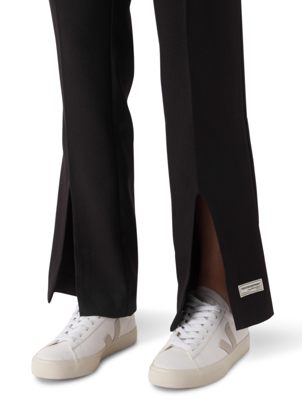 /original/S375_GIVM_TRUE BLACK_6.png_convert-600x800