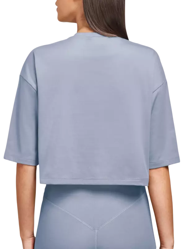 تيشيرت بقصة مربعة من نسيج معاد تدويره