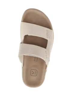 /original/SA3220669A_VEJA_Pierre Alm_5.png_convert-240x320