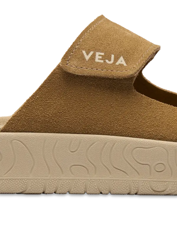/original/SA3220923A_VEJA_Tent Almnd_3.png_convert-600x800