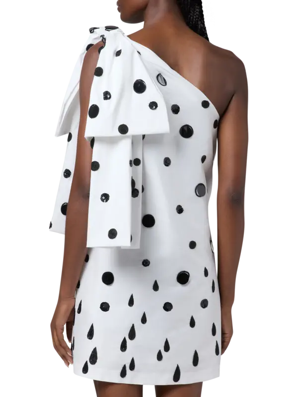 /original/SDRESSWIEMPO_BRNA_G51_3.png_convert-600x800