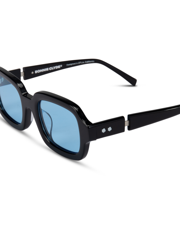 Shy Guy Square Glasses