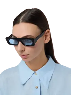 /original/SLIDE_BONN_BLACK-BLUE_2.png_convert-240x320