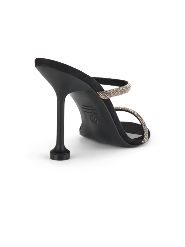 /original/SM926_STUA_Black_4.png_convert-600x800