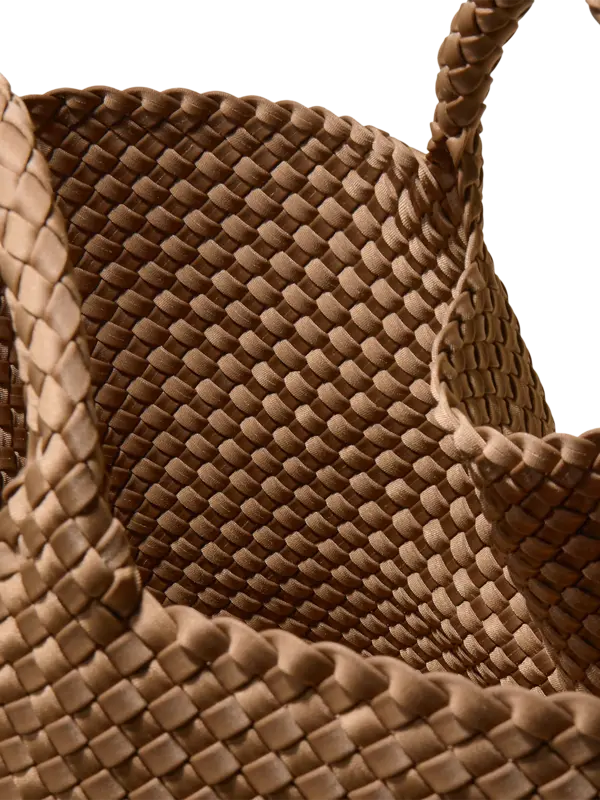 /original/SN0108_NAGH_Mink_4.png_convert-600x800