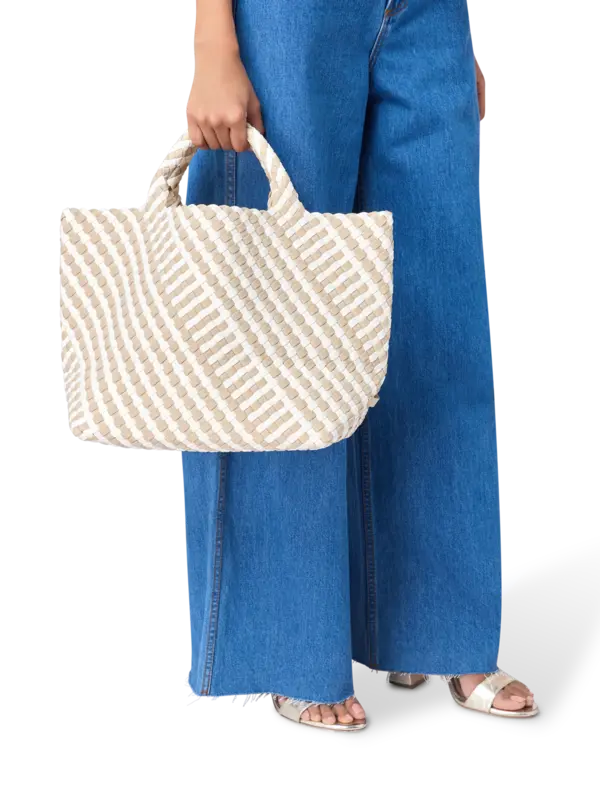 /original/SN03013GC_NAGH_Mykonos_2.png_convert-600x800