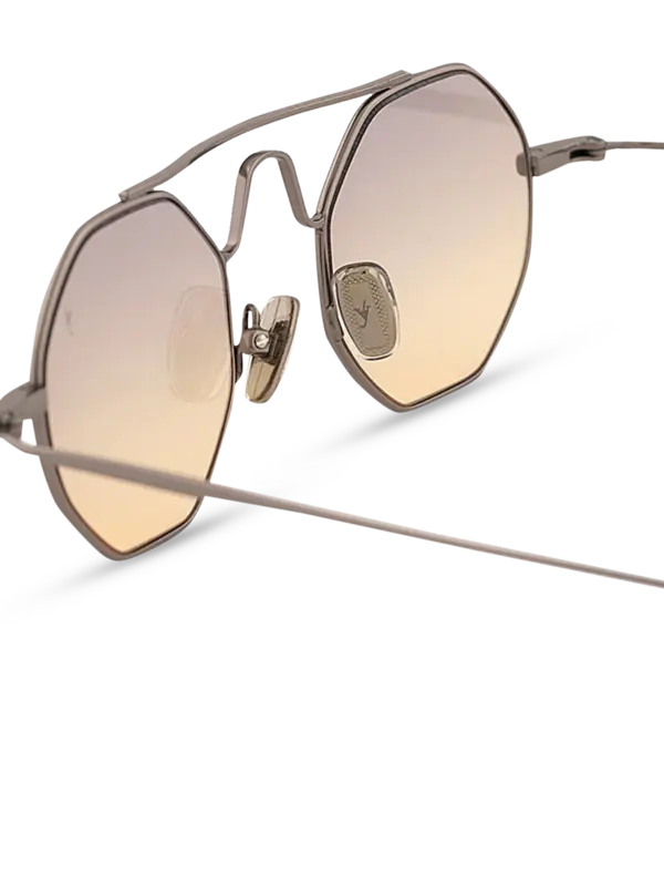 /original/SOHOC319_EPYP_Gungreygra_3.png_convert-600x800