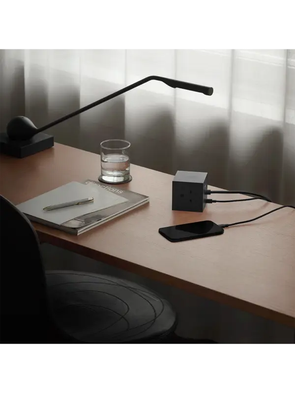 /original/SQ1UKGC3018_AVOL_Kholmblack_2.png_convert-600x800